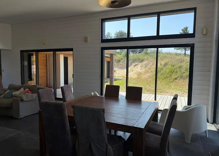 Californian Saint-Germain-sur-Ay